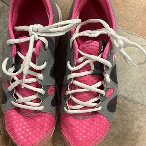 Under Armour size 8.5